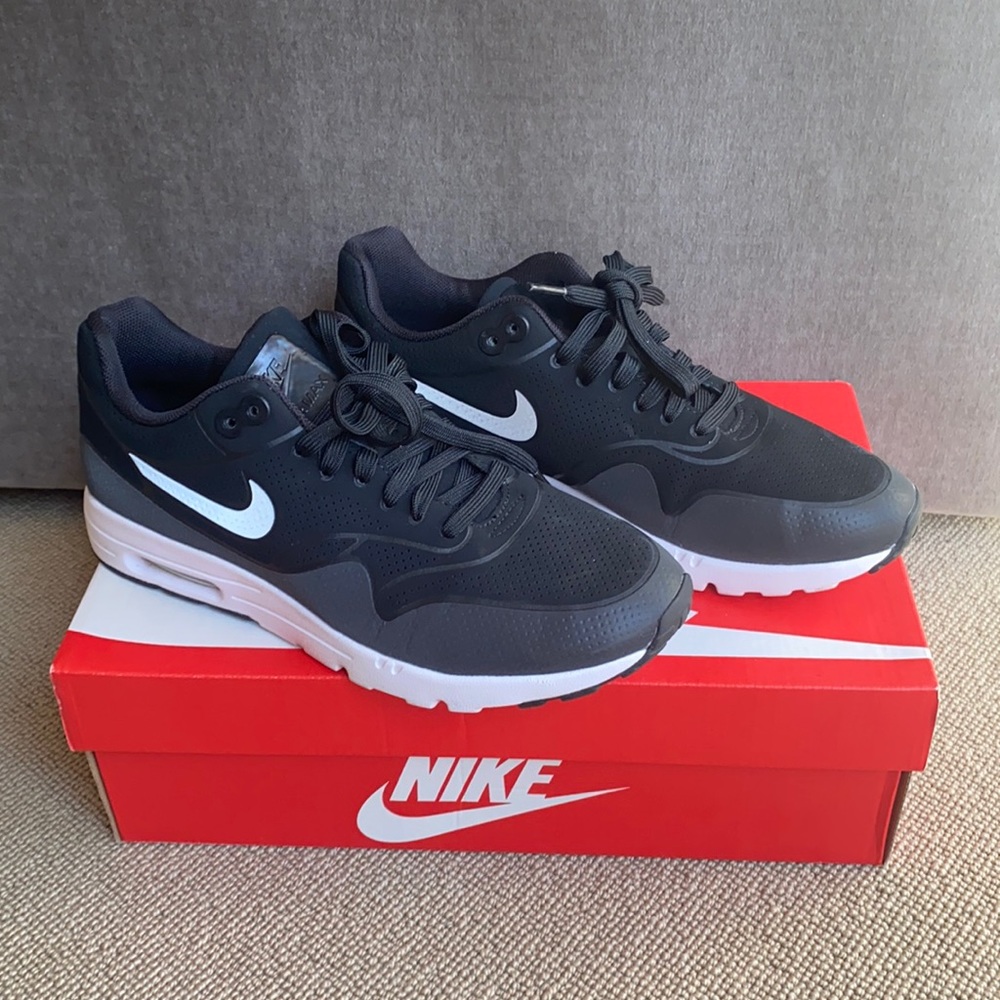 Nike Air Max 1